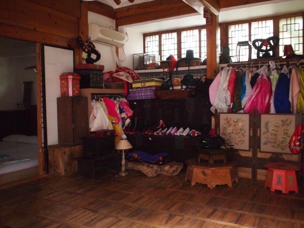 Eugene Hanok Culture Center Dongdaemun Seoul Bagian luar foto